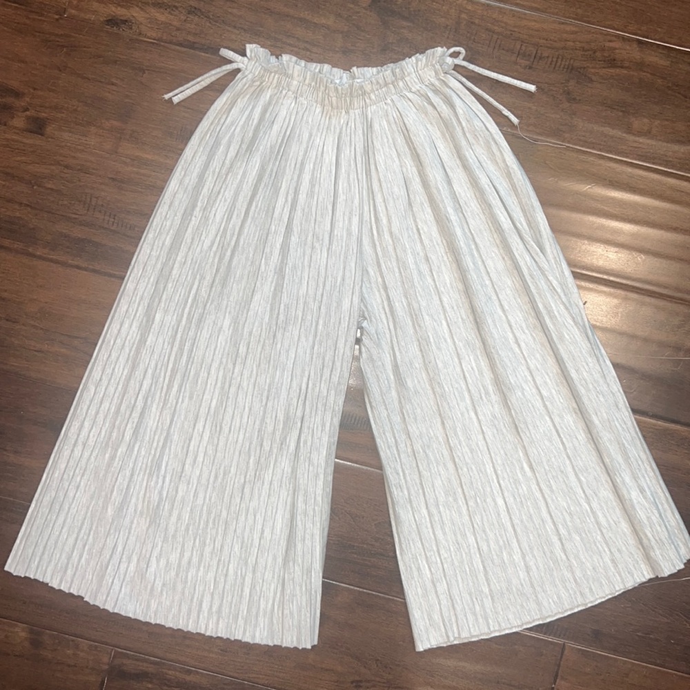 Flowy pants for girls